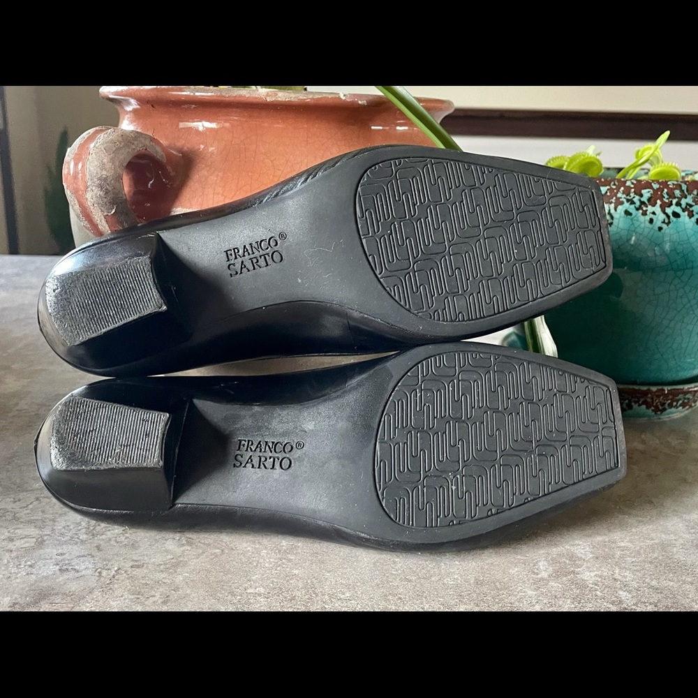 Franco Sarto Slipons image 3